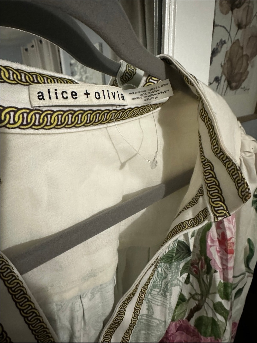 Alice + Olivia White Floral Button-Front Mini Dress with Gold Trim - Picture 9 of 10